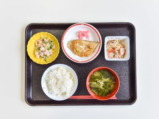 和風のバランス良い食事