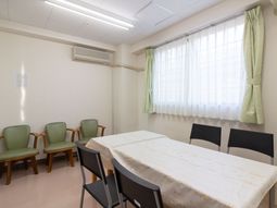 明るい空間のダイニング