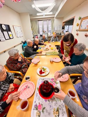 和やかなお茶会の様子