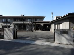 清潔感のある施設の外観