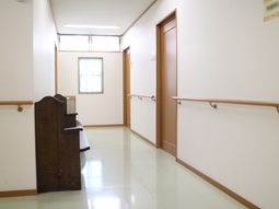清潔感ある廊下
