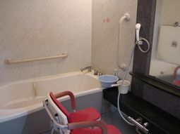 バリアフリー浴室設備