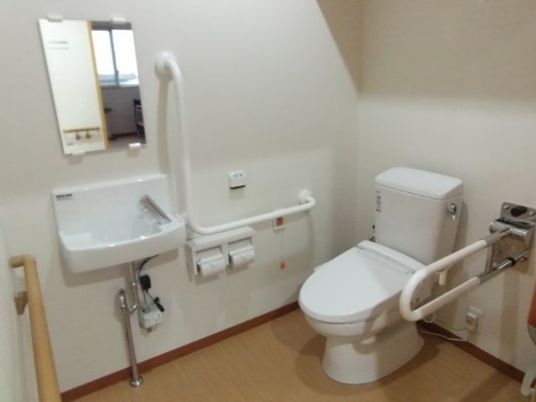 バリアフリートイレ構造