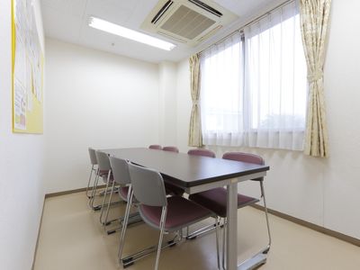 清潔感のある会議室