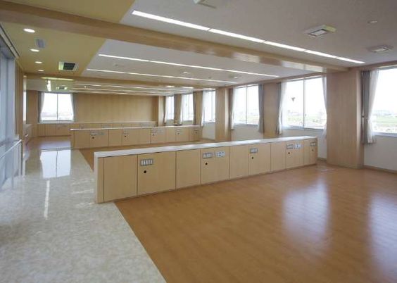 広々とした明るい室内