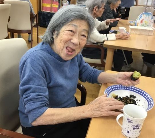 お食事