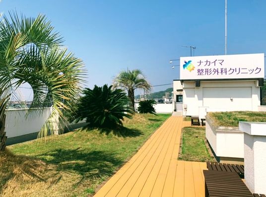 中庭のある外観  