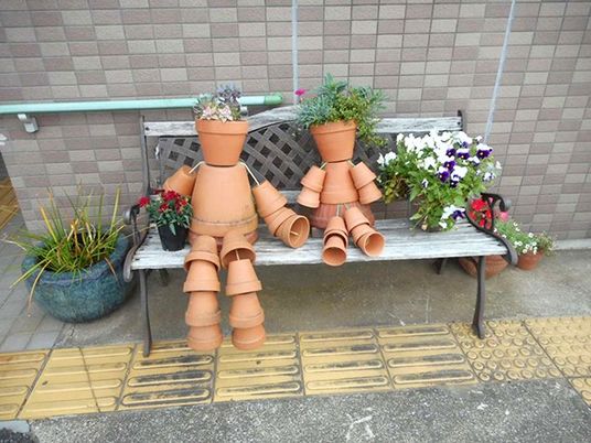 創造性ある環境の中庭