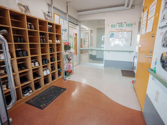 職員用出入り口兼通路