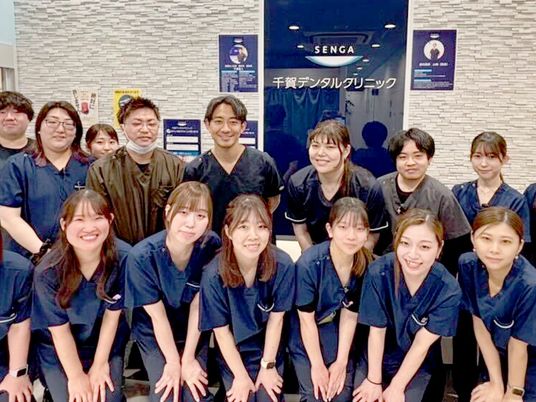 スタッフ集合のエントランス