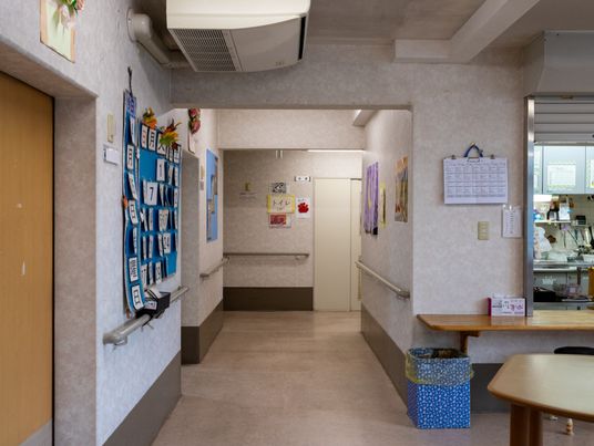 広々とした廊下