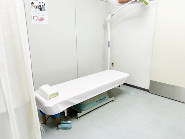 機能訓練ベッドの部屋  