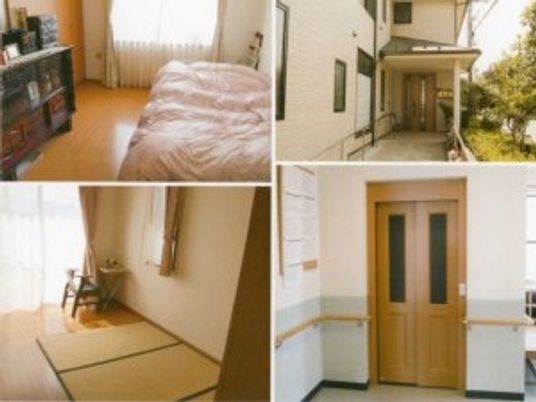 居室や廊下などの建物内  