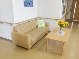 明るい休憩スペース