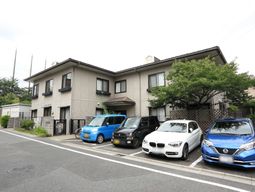 落ち着いた雰囲気の外観