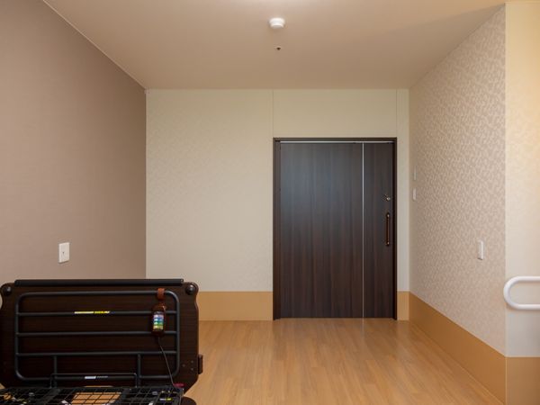 シンプルな居室の一角