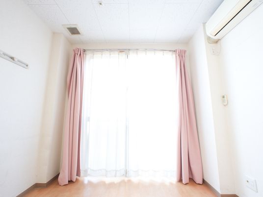 明るい空間の居室