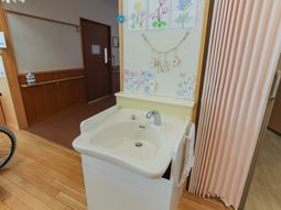 清潔感のある手洗い場所