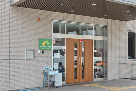 広さを感じるエントランス