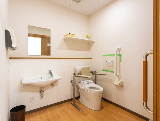 ゆったりとしたトイレスペース