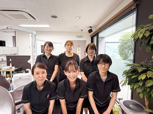 スタッフ集合のリビング  