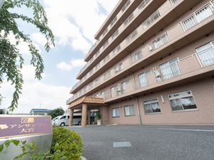 多階層建物のエントランス