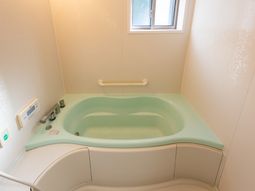 清潔な浴室の一角