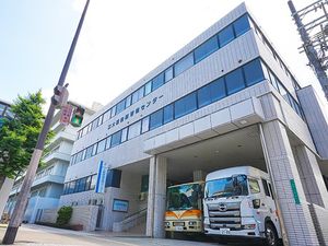 外観の建物正面  