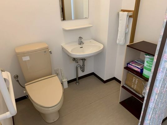 コンパクトなトイレ