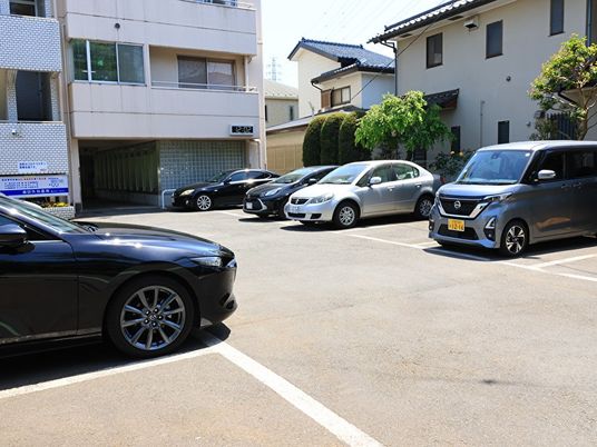 駐車場  