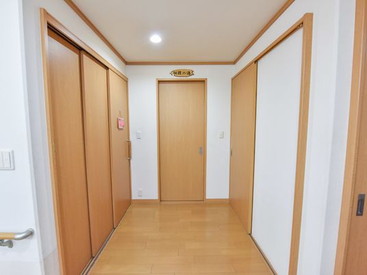 清潔感のある廊下