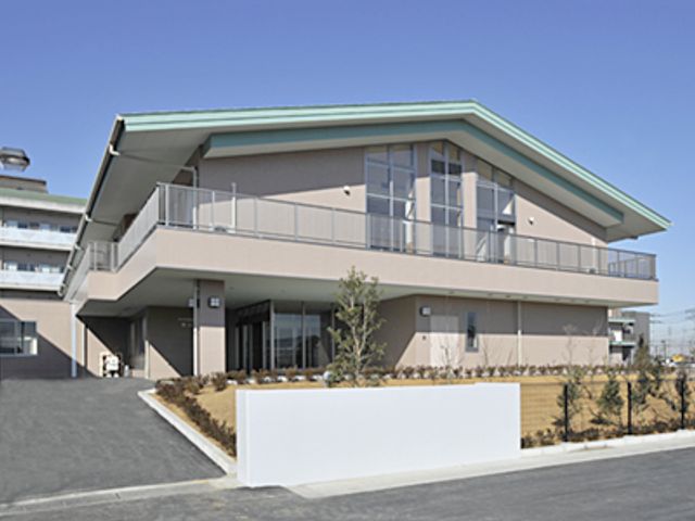 開放的な建物　外観 外観 広がる空と調和する屋根が特徴の建物です。これからの日々を明るく迎えられる環境が魅力です。