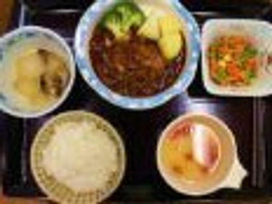 食事例のトレー
