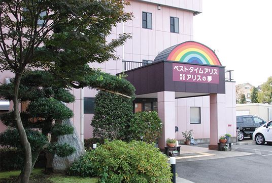 緑豊かなエントランス