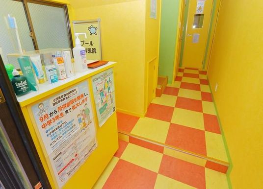 明るい廊下