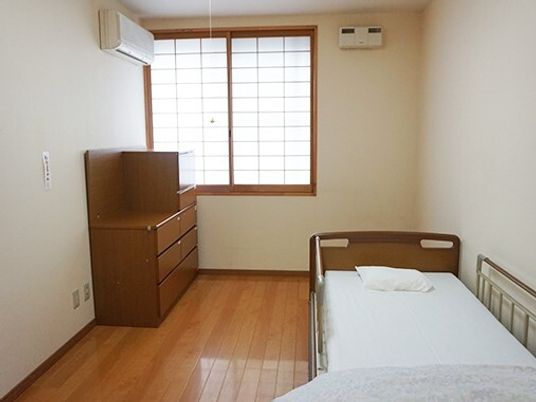 清潔な居室の一角