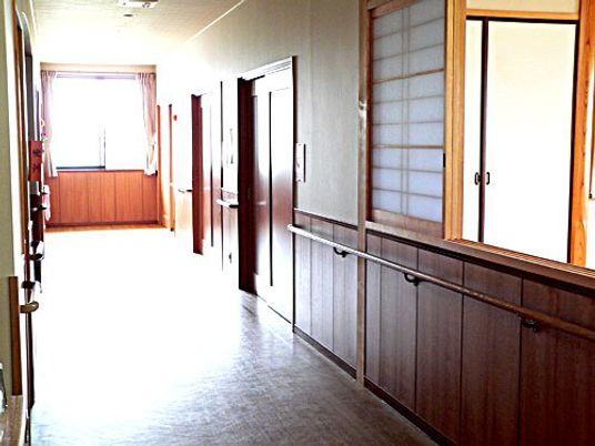 明るい廊下
