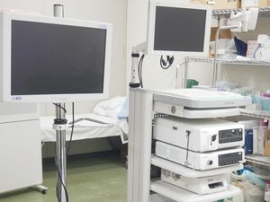 機器が並ぶ機能訓練室  