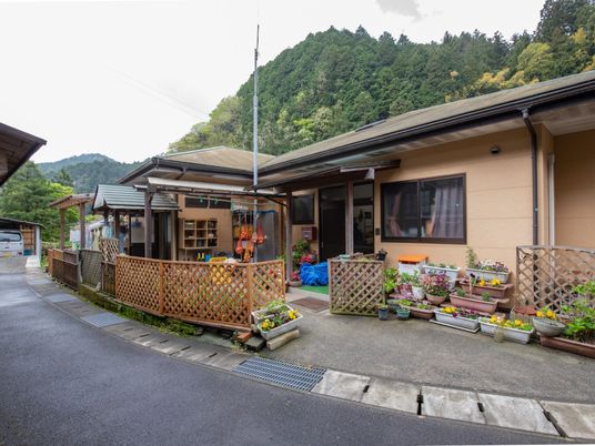 和風の建物外観