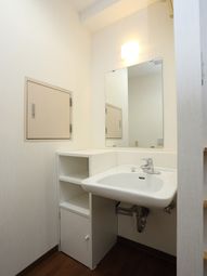 清潔な洗面台がある空間