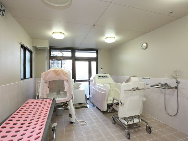 清潔な浴室設備