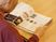 本を読む利用者