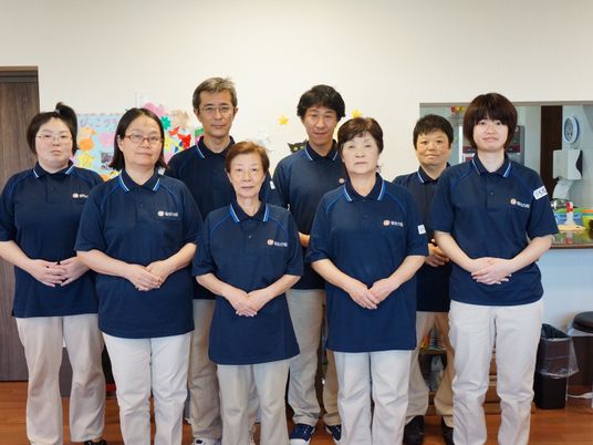 スタッフ集合写の様子