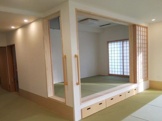 畳敷きの和室  