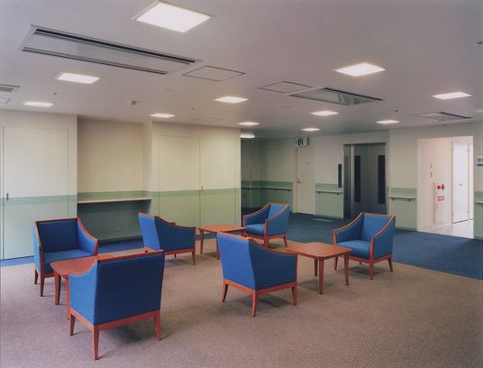 広々としたラウンジ