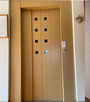 機能的なエレベーター