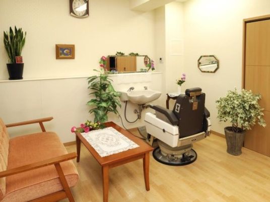 清潔な理美容スペース