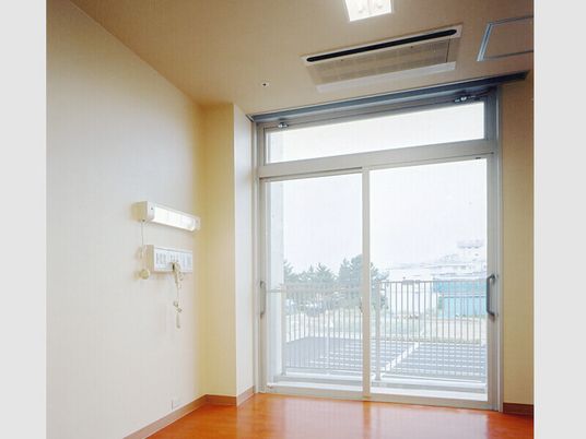 明るい空間の居室