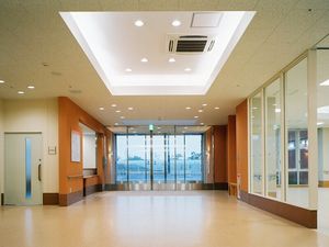 広々とした廊下