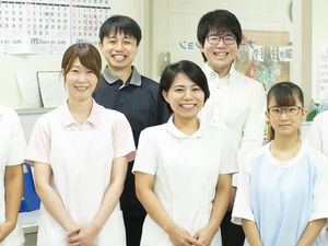 スタッフイメージ笑顔